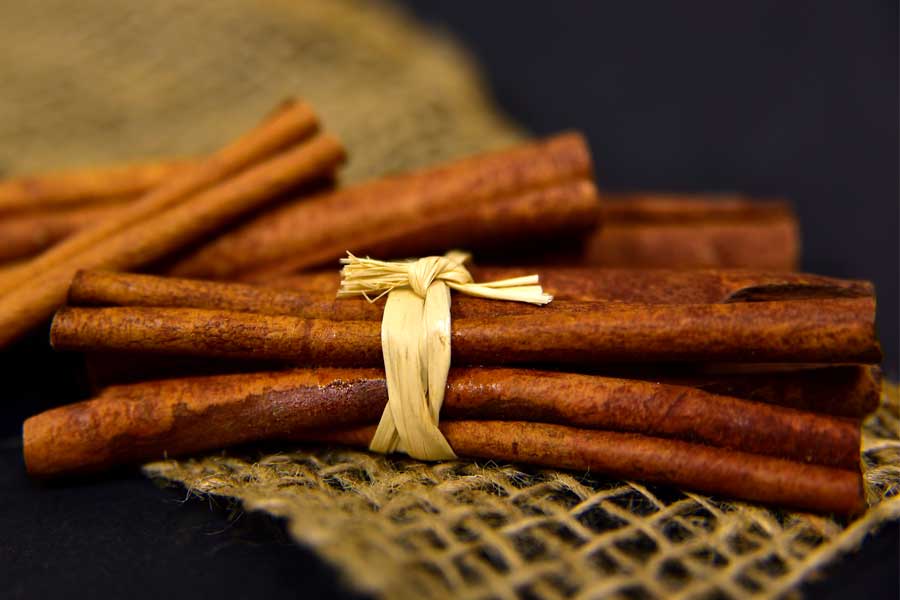 Cinnamon incense